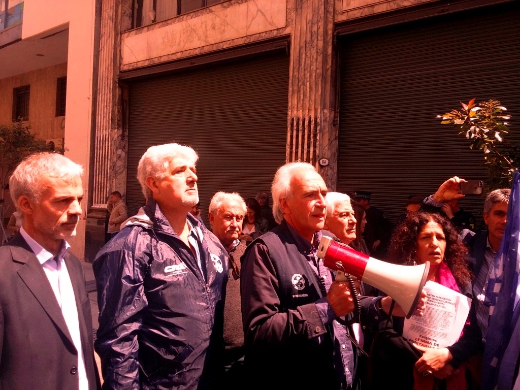 Con el Sr. Roviralta tras la aceptación por parte de Laboratorio Andrómaco de las propuestas de AAPM de la RA.